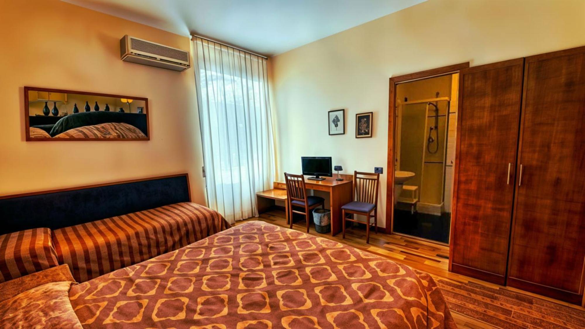 Hotel Nazionale Болсена Екстериор снимка
