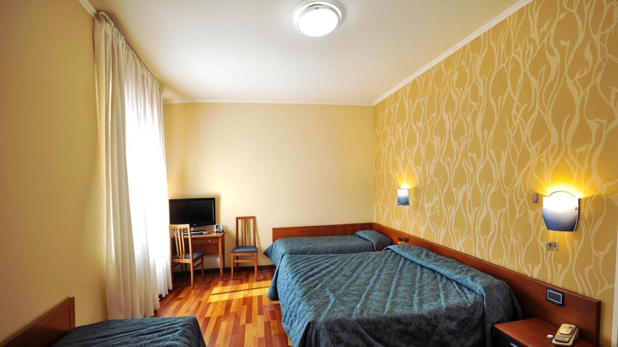 Hotel Nazionale Болсена Екстериор снимка